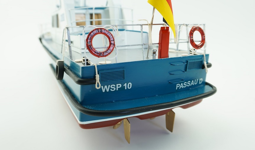 Billing Boats 5 Mm Kunststoff-Jungfern – 3-Loch, Für Schiffsmodellbau, Mit Ausrüstungsschlinge